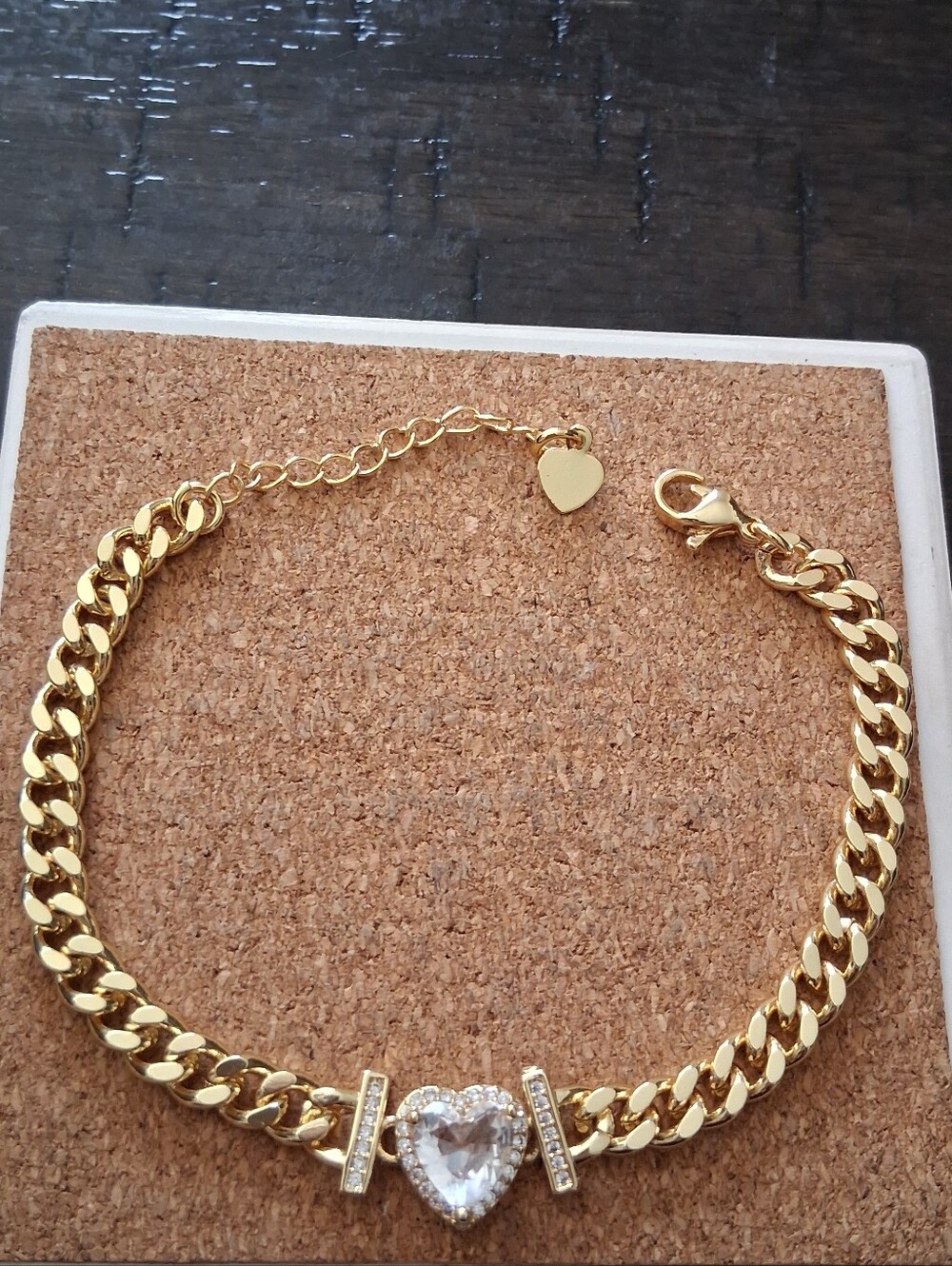Gold Heart Chain Bracelet with Clear Stones